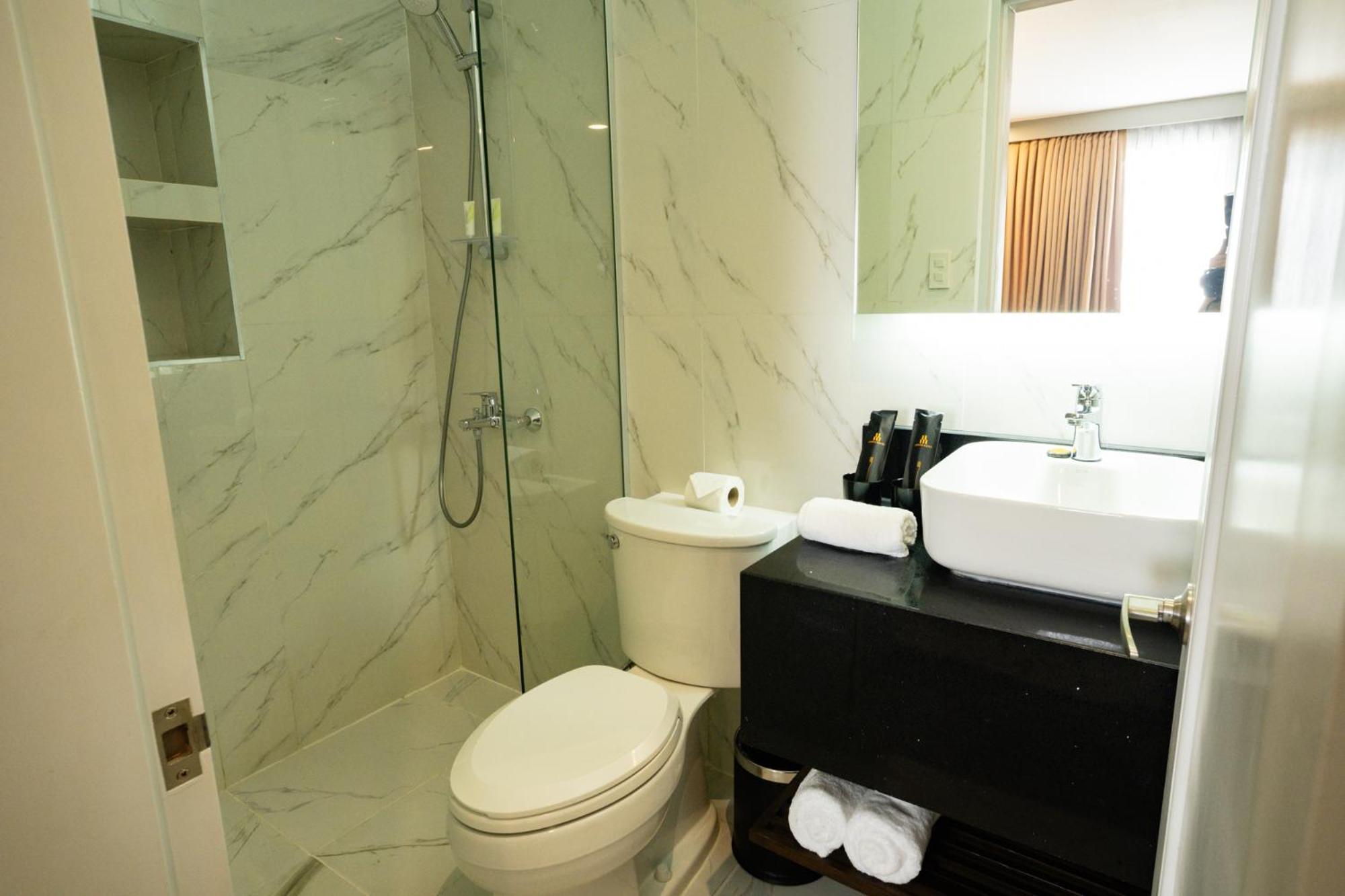 Amber Hotel - Cebu Bagian luar foto