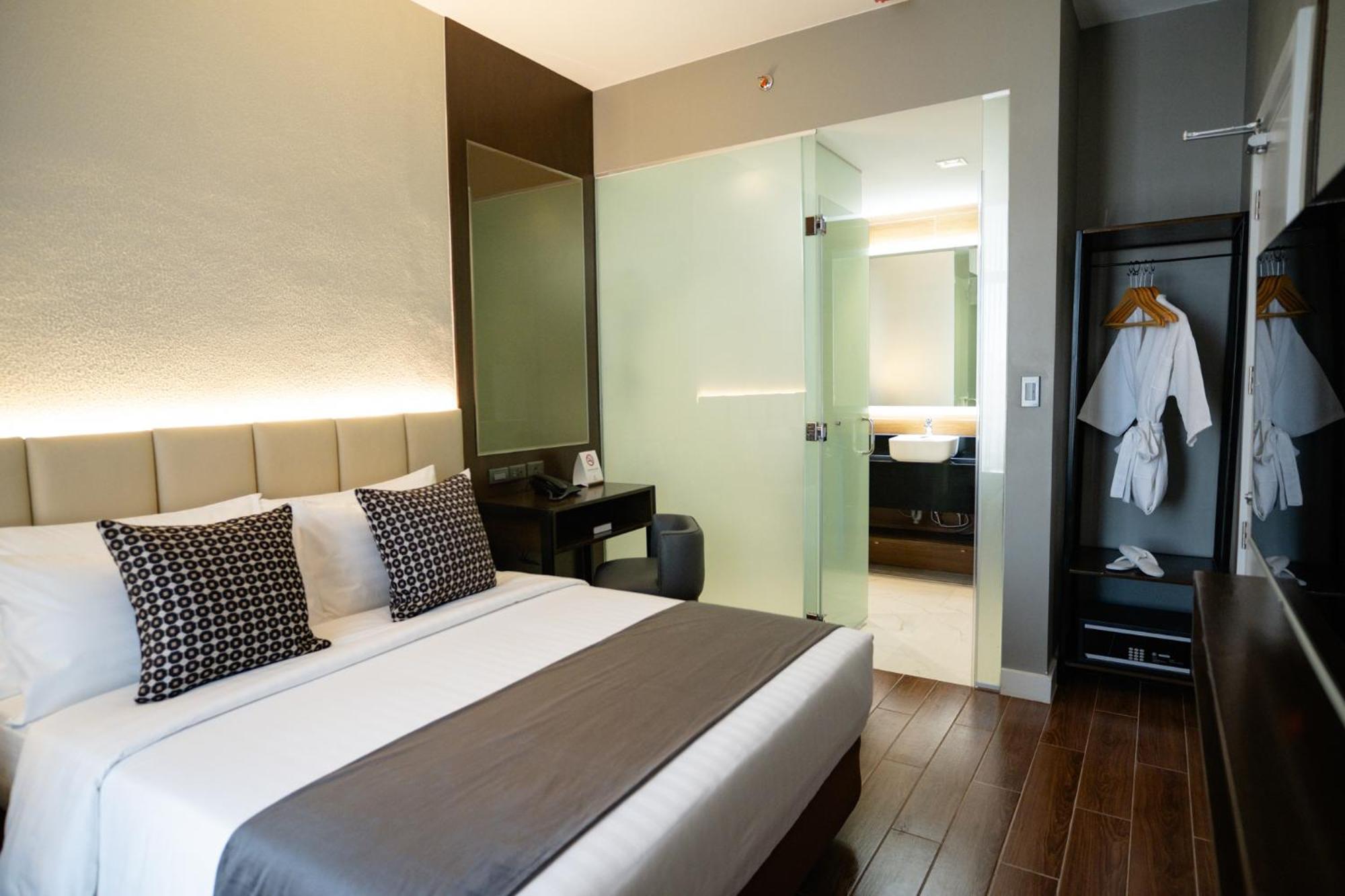 Amber Hotel - Cebu Bagian luar foto